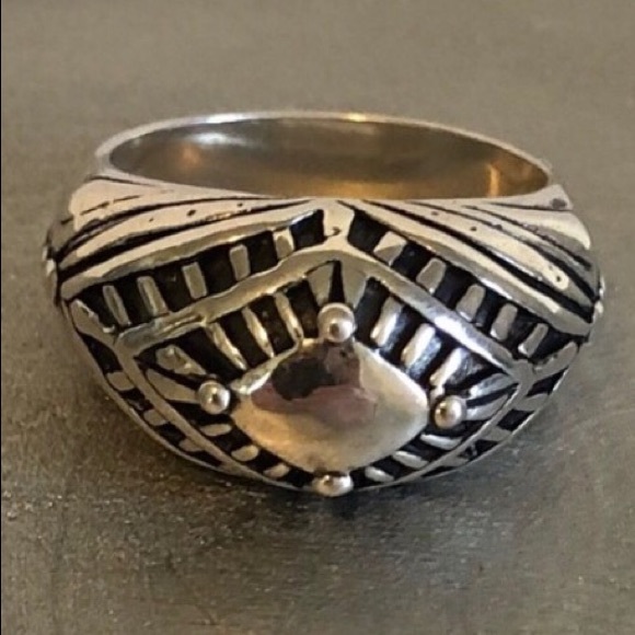 Silpada Jewelry - Silpada Regalia Ring Size 8